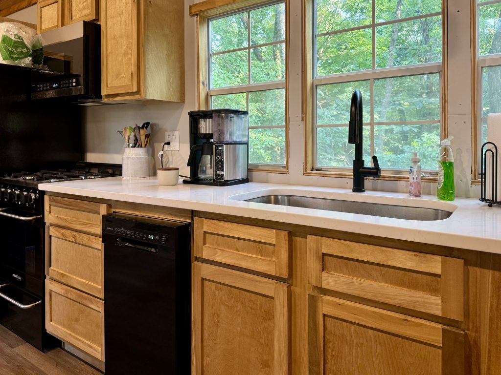 Carrara Bianco Quartz