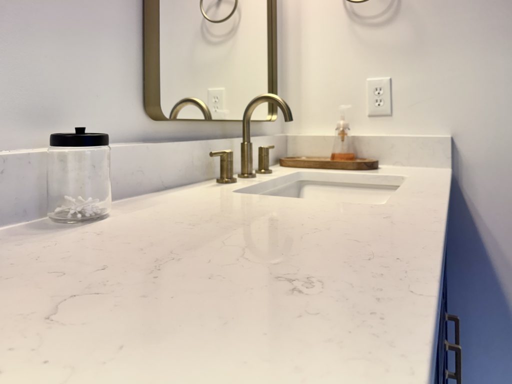 Carrara Bianco Quartz