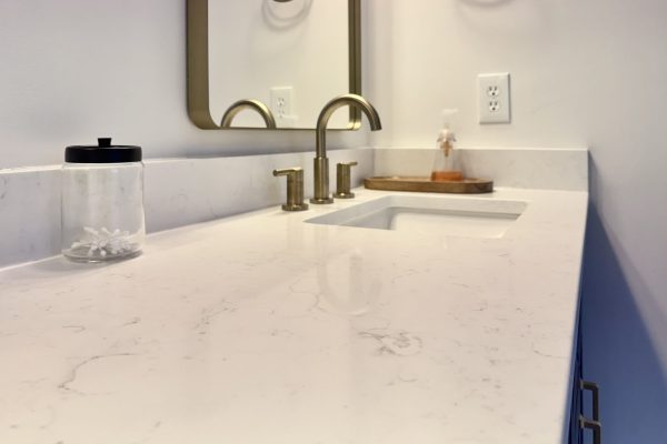 Carrara Bianco Quartz